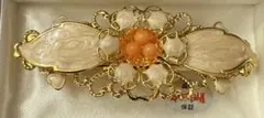 【新品・未使用】本珊瑚 花モチーフ バレッタ ヘアアクセサリー ゴールド