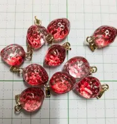 イチゴ型チャーム 10個セット