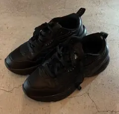 厚底　黒　PUMA シリア ウェッジ スニーカー　24.5