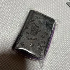 [新品未使用] サンリオ クロミ 型押しマルチケース 黒×紫