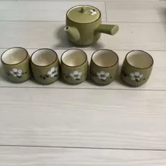 緑色の急須と湯呑み5個セット