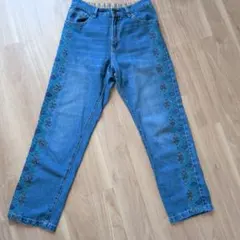 チチカカ　刺繍 デニムパンツのサムネイル