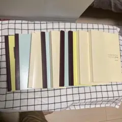 ほぼ日手帳 カズン&Avec 2016〜2025 中古まとめ (書き込み削除済)のサムネイル