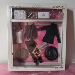 LiccA　スタイリッシュウェア　ヴェルヴェッティーソワール　スタイル