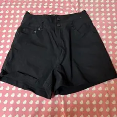 ブラック ショートパンツ ウエスト64cm ヒップ91cm