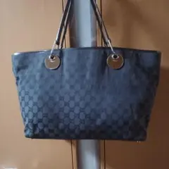 GUCCI【グッチ】GGキャンバス トートバッグ 黒 大容量 A4収納可のサムネイル