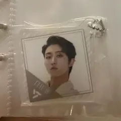 SEVENTEEN セブチ　THE8 ミンハオ　ガチャガチャ　キーホルダー
