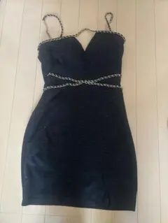 チェーン付きブラックタイトドレス(キャバドレス)