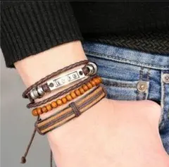 革編み　英字タグ付きブレスレット　３本組