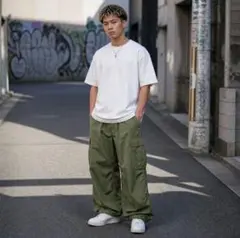 ☆新品☆FREAK'S STOREメンズワイドカーゴパンツMサイズのサムネイル