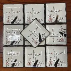 梅の花の装飾 四角い銘々皿 10枚セット