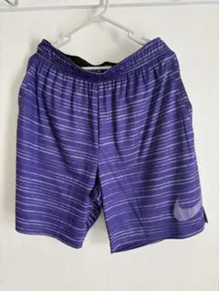 Nike パープル ストライプ ショーツ
