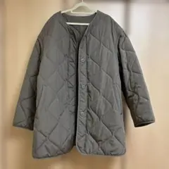 GU カーキ　キルティングジャケット