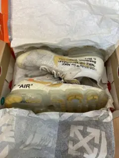 NIKE Air VaporMax Off-White ホワイト/ゴールド