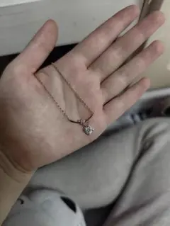 ローズゴールド クリスタル ネックレス