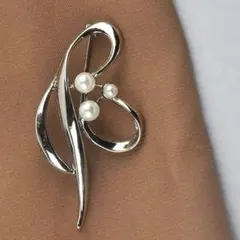 ブローチ シルバー 卒園式 入学式 入園式 結婚式 卒フォーマル セレモニー