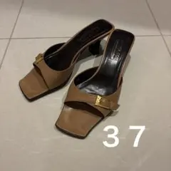 ブラウンオープントゥサンダルのサムネイル