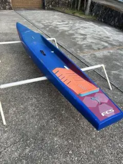 新品格安トップシェイパーバーンサーフボードチャンネル入り5'4