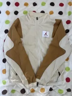 【JORDAN FLIGHT 】ナイロンジャケット ベージュ ブラウン