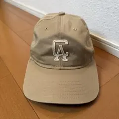 スタンダードカリフォルニア　キャップ　ベージュ