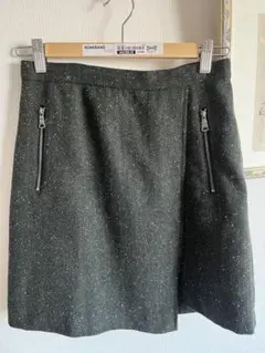 バナナリパブリック　カーキ　ツイードスカート