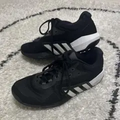 adidas ドロップセット トレーナー DROPSET TRAINER