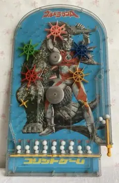 昭和レトロ バンダイ ウルトラマンエース アクションボール 特撮 ピン