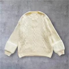 ウィッテム 袖ファー付き ケーブル編み 長袖ニット ホワイトのサムネイル
