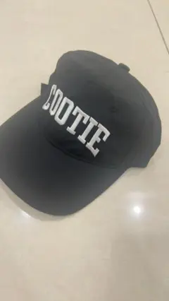 COOTIE ロゴ入り ベースボールキャップ 黒