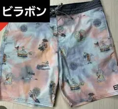 ビラボン　ハーフパンツ総柄水陸両用サイズ34のサムネイル
