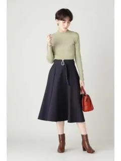 N.Natural Beauty Basic　ゴールドバックルフレアスカート②のサムネイル