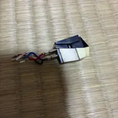 Technics EPC-U1200 レコードカートリッジ 本体のサムネイル