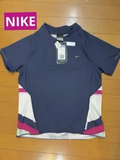 新品　NIKE トレーニングシャツ　レディースMのサムネイル