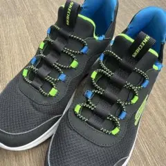 1度だけの使用！SKECHERS SLIP-INS 23cm ブラック