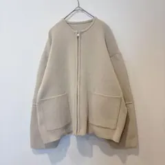 アルマデザイン　ニットカーディガン ジップ ベージュ フリーサイズ　ポケット