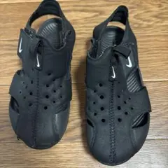 Nike ブラック サンダル オープントゥ キッズ