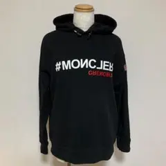 QR確認済・極美品】モンクレール/パーカー/センター・袖ラバーロゴ/黒
