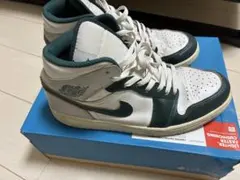 NIKE AIR JORDAN 1 MID ホワイト グリーン