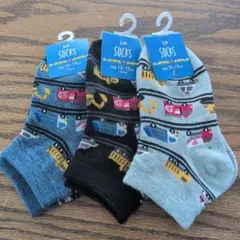 キッズ靴下3足セット 15-19cm はたらくくるま