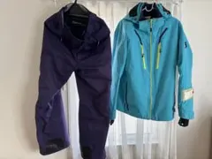 Item thumbnail for item 63f33f10-8ea0-455c-a3ca-c2b91f878274