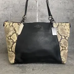 ほぼ未使用✨ COACH コーチ トートバッグ A4収納可能 パイソン柄 ラメ 
