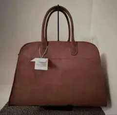 【極美品】THE ROW Soft Margaux 15 スエード モカのサムネイル