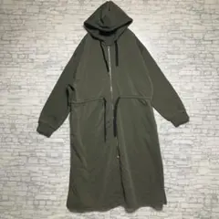 ベルーナ　オリーブグリーン フリース ロングパーカー　裏ボア　レディース　ロングのサムネイル