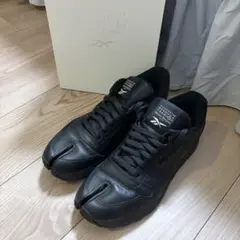 リーボック スニーカー