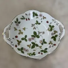 Wedgwood Wild Strawberry 皿