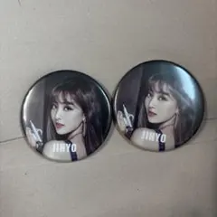 TWICE ジヒョJIHYO 缶バッチ2個セット