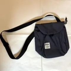 hellolulu ショルダーバッグ 紺色