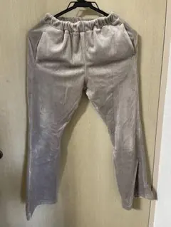 GU ジーユー 裏起毛コーデュロイパンツ