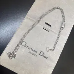 ChristianDior Diorロゴチャームネックレス　シルバーカラー