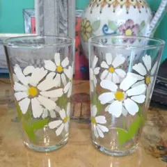 フラワープリント　グラス　昭和レトロ
